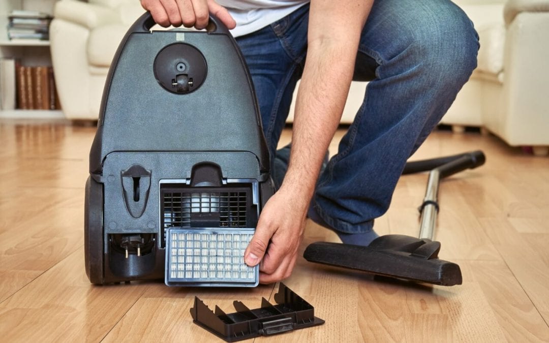 improve indoor air quality by vacuuming with a HEPA filter machinen